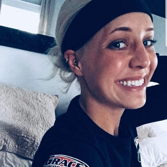 Meet your Posher, Hayley jo - Picture 1 of 1